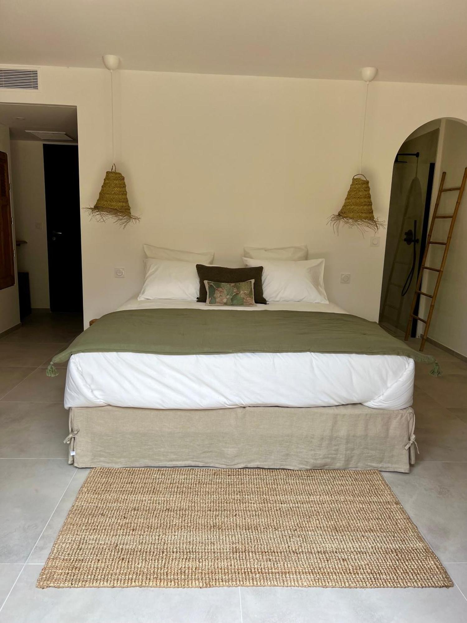 Casa Suvara - Chambres D'Hotes De Charme I Piscines Ou Spa Privatifs コンカ エクステリア 写真
